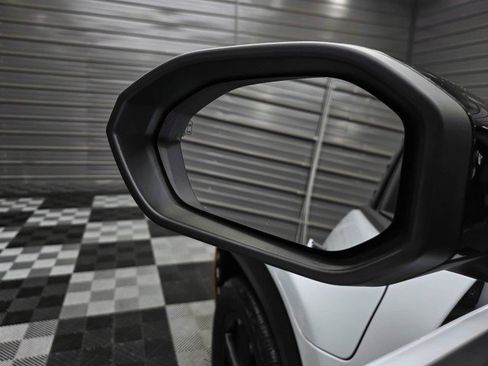 Used 2023 Fisker Ocean Sport FWD image 41