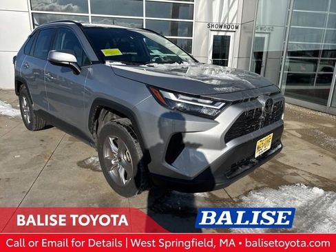 Used 2025 Toyota RAV4 XLE image 1