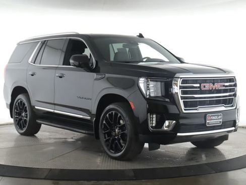 Used 2023 GMC Yukon SLT w/ SLT Premium Package AWD/4WD image 2