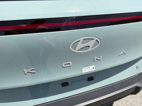 Used 2026 Hyundai Kona SE FWD image 27