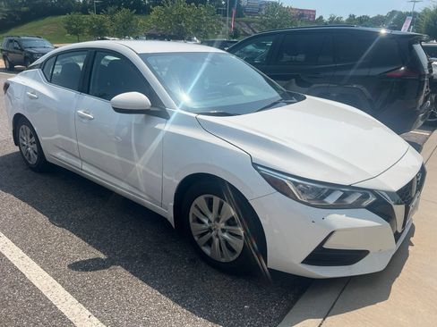 Used 2021 Nissan Sentra S FWD image 1