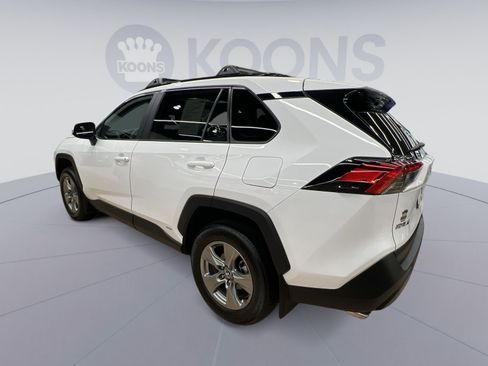 Used 2025 Toyota RAV4 XLE w/ Convenience Package AWD/4WD image 2