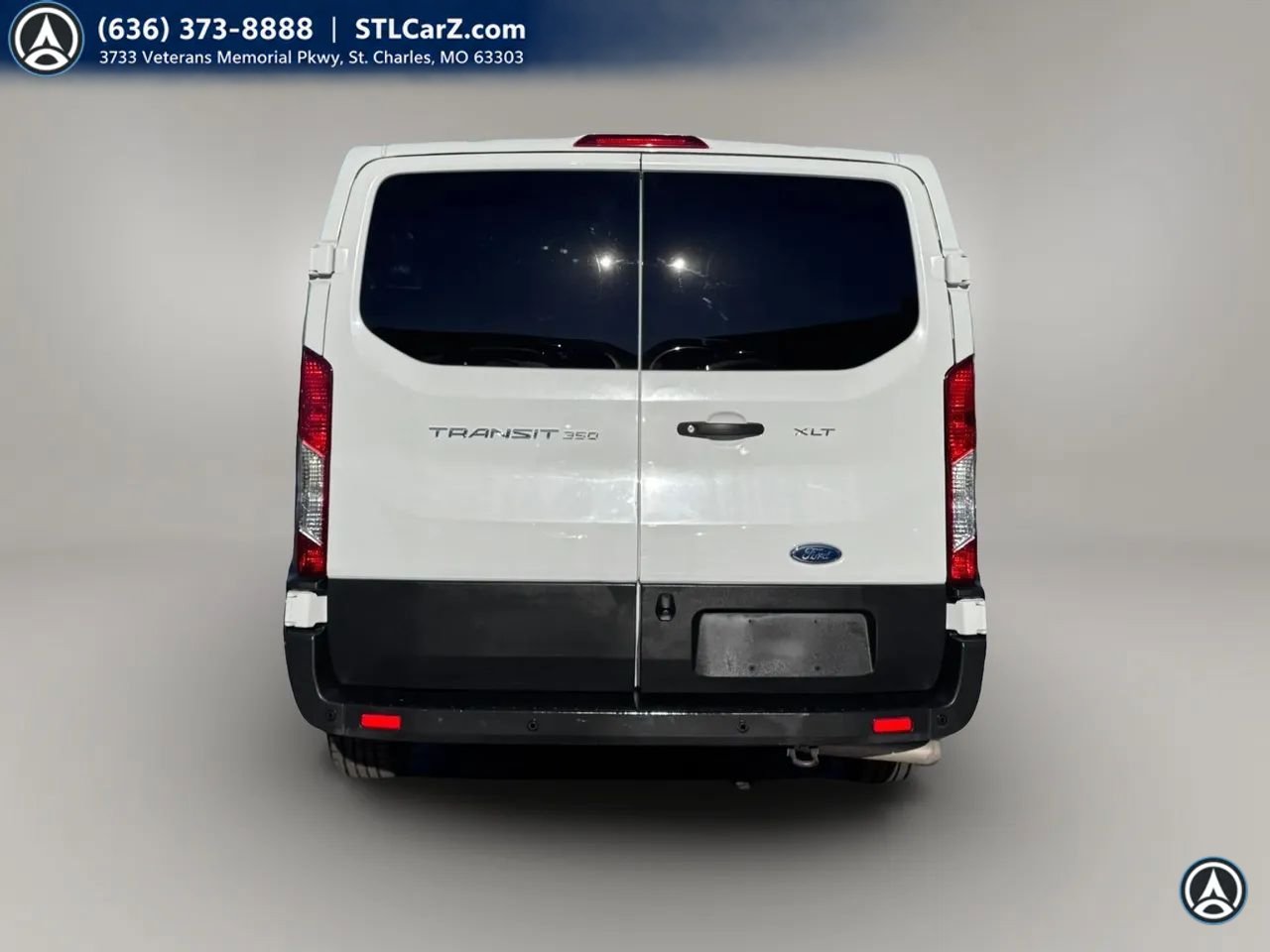 Used 2021 Ford Transit 350 XLT RWD image 4
