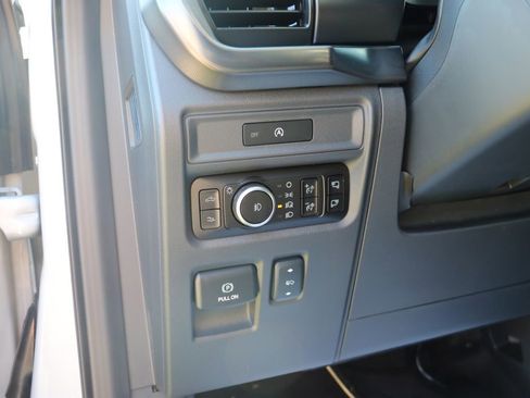 New 2025 Ford F150 Raptor AWD/4WD image 11