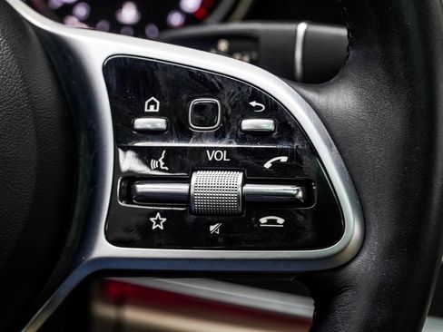 Used 2019 Mercedes-Benz E 450 4MATIC Wagon image 40