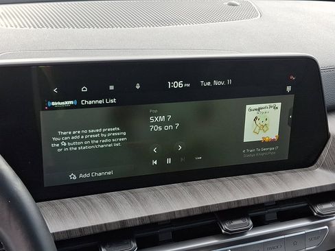 Used 2023 Kia Telluride EX w/ EX Captain's Chair Package image 20