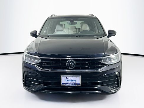 Used 2022 Volkswagen Tiguan SE R-Line AWD/4WD image 2