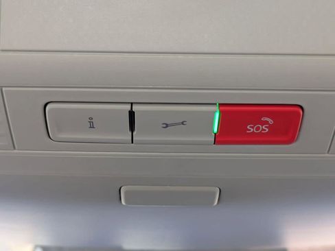 New 2026 Volkswagen Jetta SE image 19