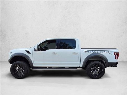 Used 2018 Ford F150 Raptor w/ Equipment Group 802A Luxury AWD/4WD image 8