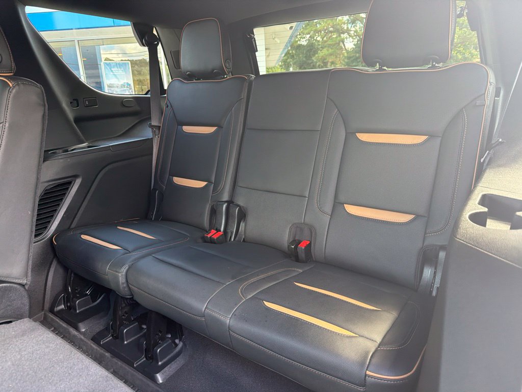 Used 2024 GMC Yukon AT4 AWD/4WD image 35