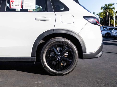 Used 2024 Honda HR-V LX image 34