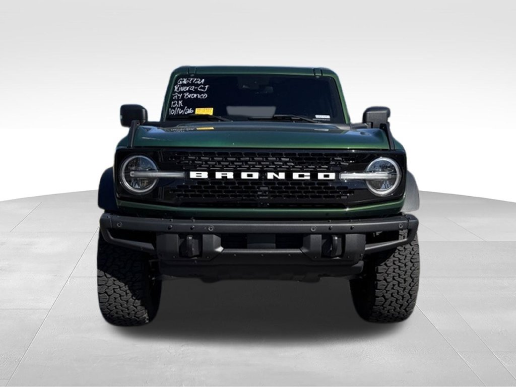 Used 2024 Ford Bronco Wildtrak AWD/4WD image 11