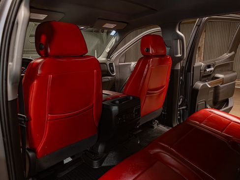 Used 2021 Chevrolet Silverado 1500 LT Trail Boss w/ Bed Protection Package AWD/4WD image 21
