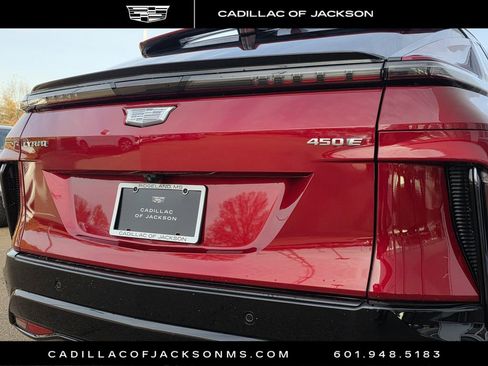 New 2026 Cadillac Lyriq Sport image 5