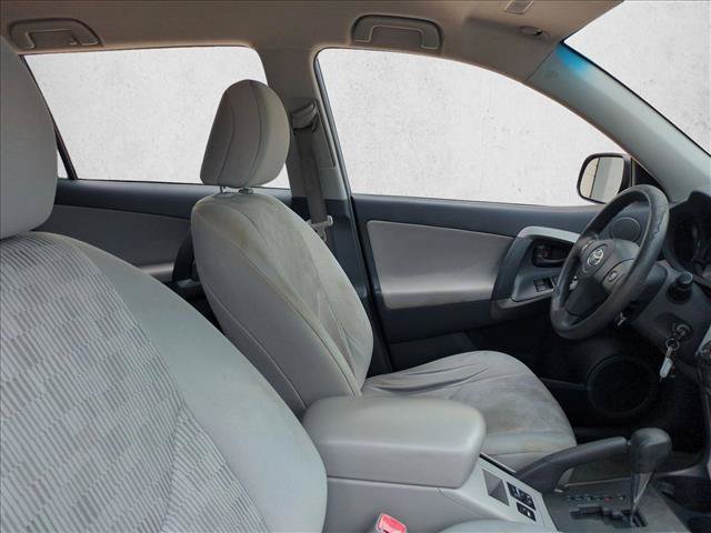 Used 2012 Toyota RAV4 4WD w/ Value Pkg image 18