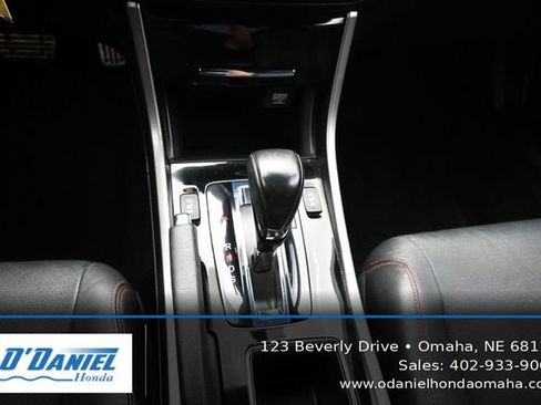 Used 2017 Honda Accord Sport Special Edition image 32