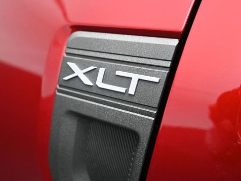 New 2026 Ford Maverick XLT w/ XLT Luxury Package image 14