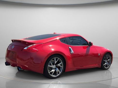 Used 2014 Nissan 370Z Touring w/ Sport Package image 7