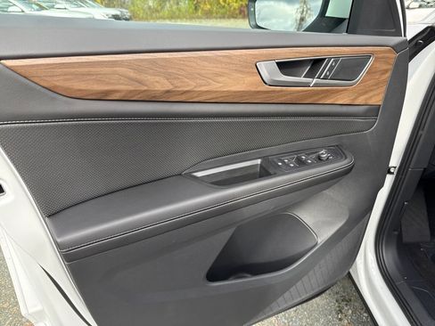 New 2026 Volkswagen Atlas SE image 5