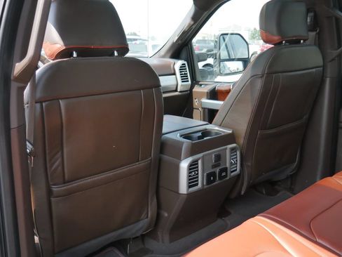 Used 2020 Ford F350 King Ranch w/ King Ranch Ultimate Package AWD/4WD image 22