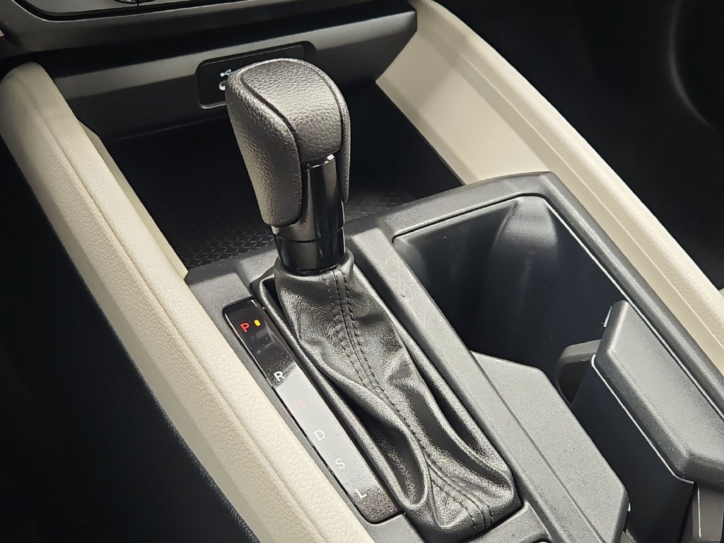 Certified 2023 Honda Accord LX image 23