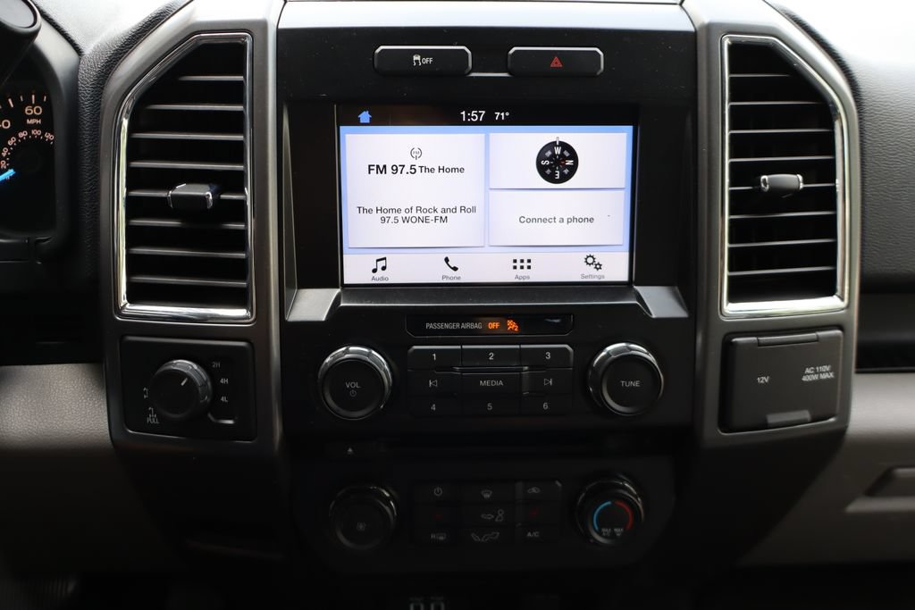 Used 2016 Ford F150 XLT w/ Equipment Group 302A Luxury AWD/4WD image 6