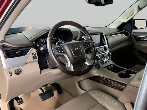 Used 2018 GMC Yukon SLT w/ Open Road Package RWD image 17