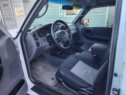 Used 2011 Ford Ranger XLT image 10