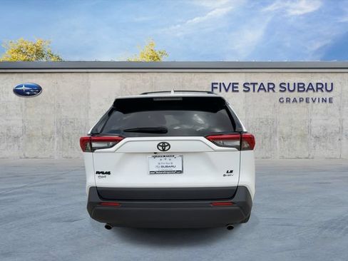 Used 2025 Toyota RAV4 LE AWD/4WD image 7
