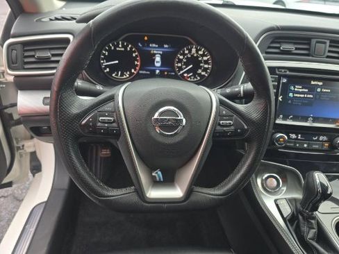Used 2018 Nissan Maxima 3.5 SL image 6