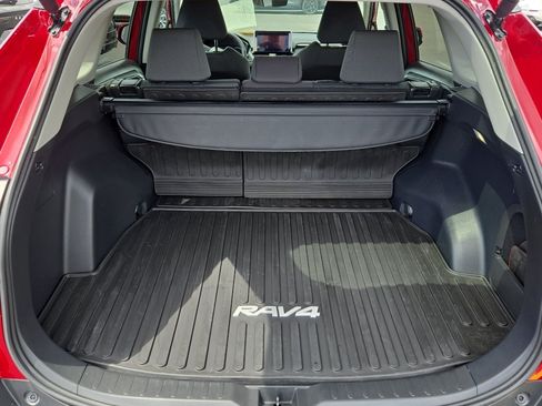 Used 2025 Toyota RAV4 XLE w/ Convenience Package AWD/4WD image 15