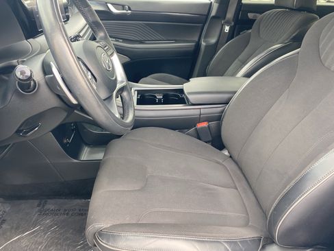 Used 2024 Hyundai Palisade Calligraphy image 17