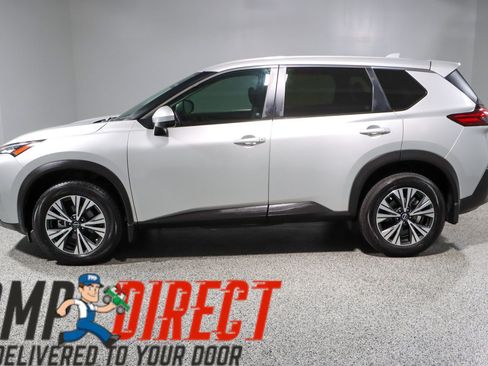 Used 2023 Nissan Rogue SV FWD image 10