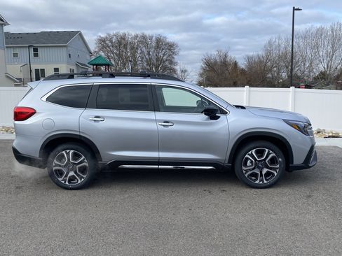 New 2026 Subaru Ascent Touring image 4