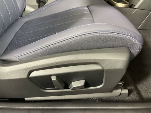 Certified 2025 MINI Cooper S image 16