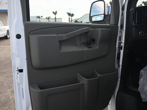 New 2024 Chevrolet Express 2500 Extended w/ Driver Convenience Package image 11