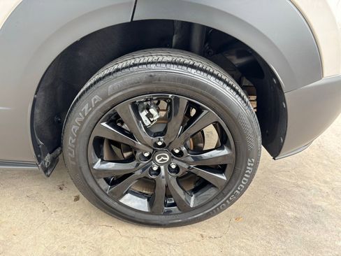 Certified 2024 MAZDA CX-30 AWD 2.5 S w/ Select Sport Pkg image 11