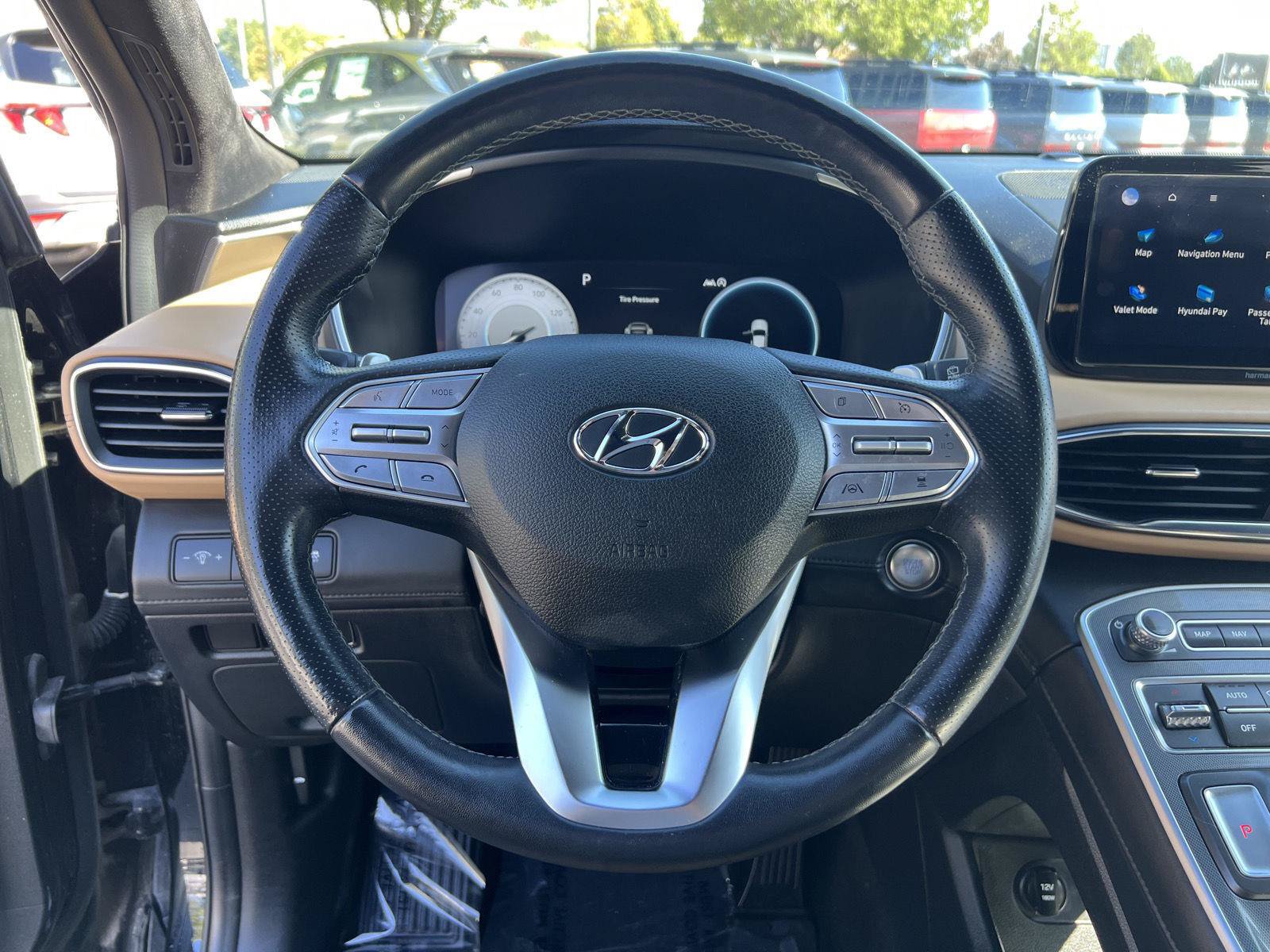 Used 2023 Hyundai Santa Fe Calligraphy AWD/4WD image 6