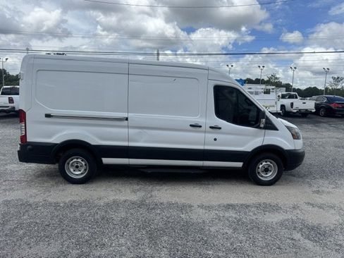 Used 2019 Ford Transit 150 148 Medium Roof RWD image 5
