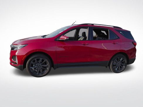 Used 2023 Chevrolet Equinox RS w/ RS Leather Package FWD image 2