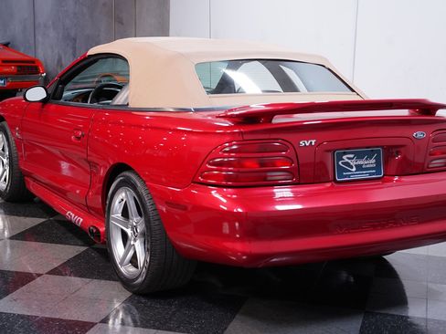 Used 1994 Ford Mustang GT image 8