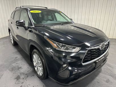 Used 2022 Toyota Highlander Limited