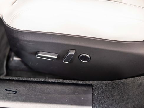 Used 2024 Tesla Model S Plaid image 21