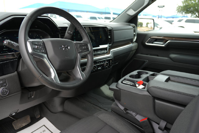 Used 2026 Chevrolet Silverado 1500 RST w/ RST Select Package AWD/4WD image 10