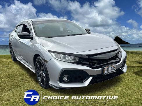 Used 2018 Honda Civic Sport image 9