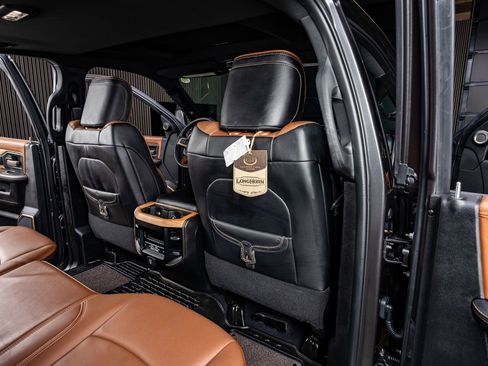 Used 2024 RAM 3500 Limited w/ Towing Technology Group image 31