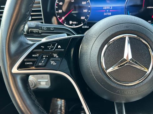 Used 2024 Mercedes-Benz GLE 450e 4MATIC image 19