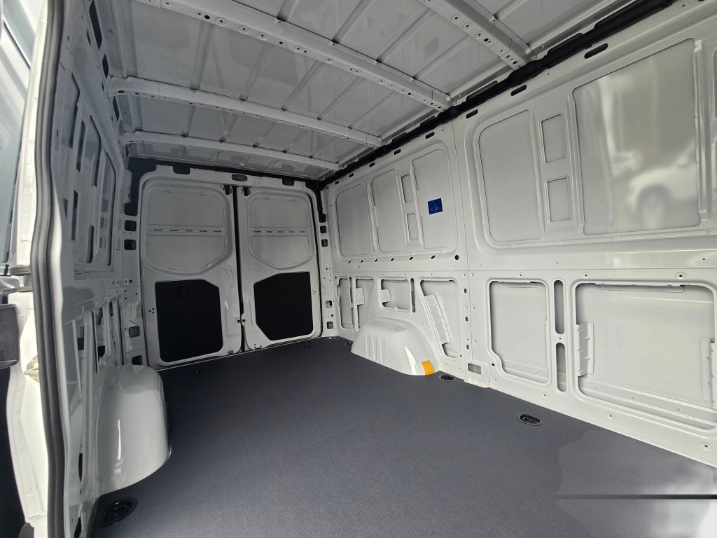 New 2026 Mercedes-Benz Sprinter 2500 image 16