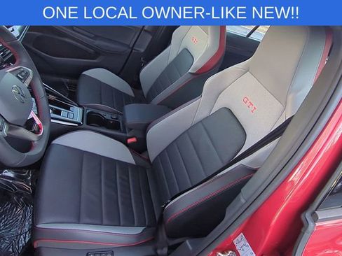 Used 2025 Volkswagen GTI SE image 23