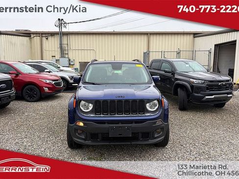 Used 2018 Jeep Renegade Altitude AWD/4WD image 2